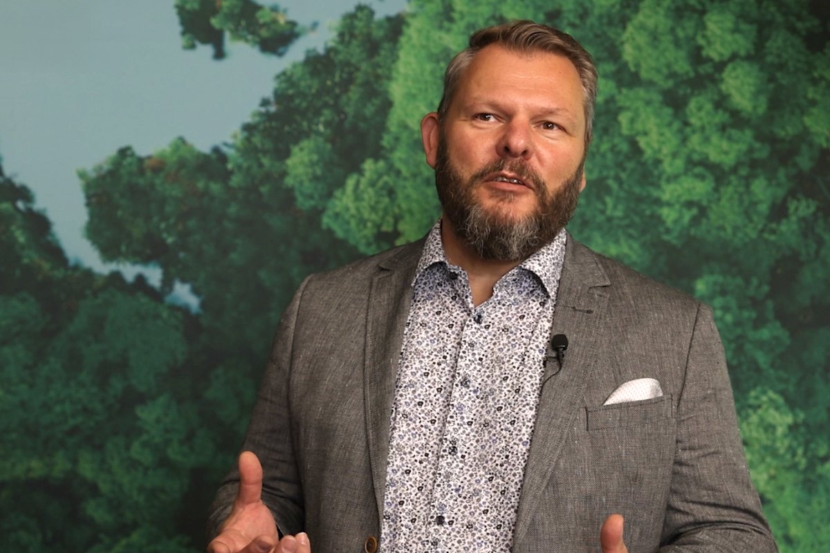 ENVO-speaker-Timo-Schoen.jpg